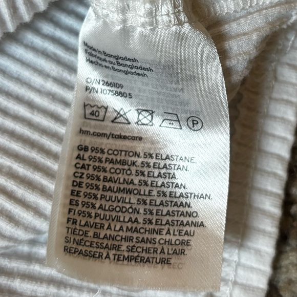 White Ribbed Halter Top - Picture 4 of 4